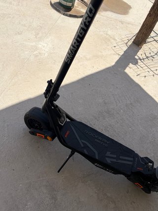 SMARTLLYRO Rockway Pro Evo Patinete Eléctrico