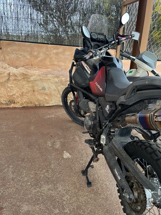 Yamaha XT 660 Adventure Negra/Roja