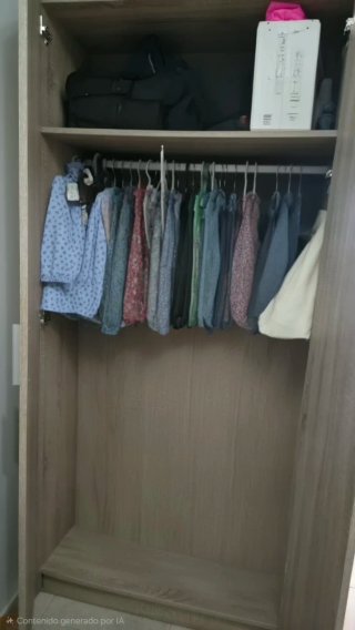 Armario de dormitorio madera