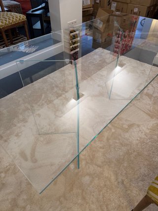 Mesa de comedor de cristal