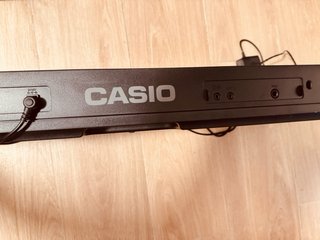 Teclado Piano electrónico CASIO CTS1 de 60 teclas