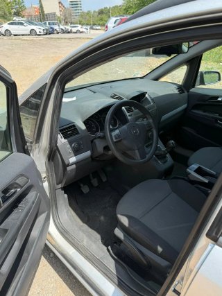 Opel Zafira 2007 98.000KM SOLO