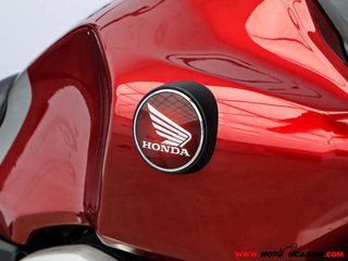 HONDA CB 1000 R