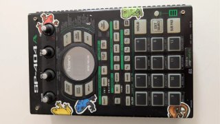 Roland SP-404A Sampler