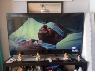 Pantalla TCL 65 como nueva