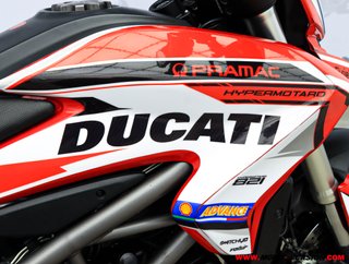 DUCATI HYPERSTRADA ¿A2?