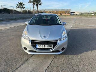 Peugeot 208 2014