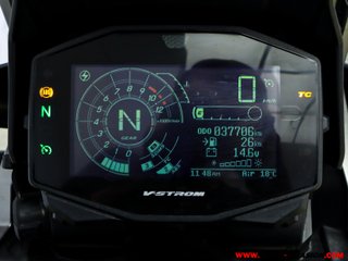 SUZUKI V-STROM 1050 XT