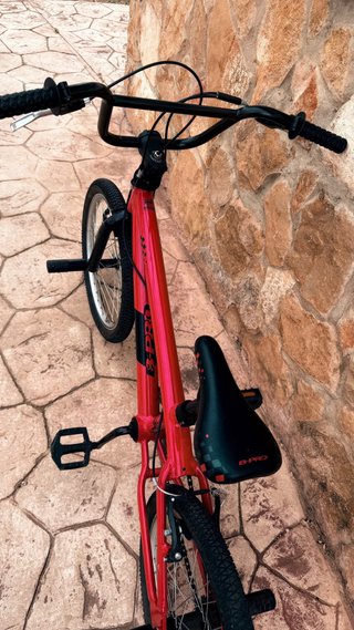 Bicicleta BMX Roja