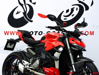 DUCATI STREETFIGHTER V2