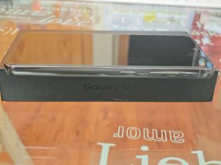 Samsung Galaxy S23 256GB Verde + Extras - En Garan