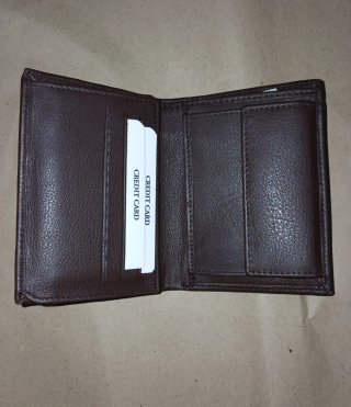 Cartera de piel hombre marrón