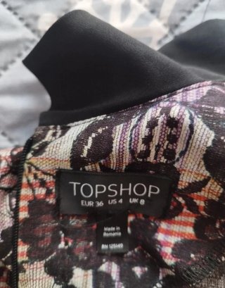 Vestido Topshop floral manga corta