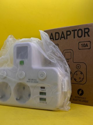 Regleta  de pared Múltiple USB y Luz
