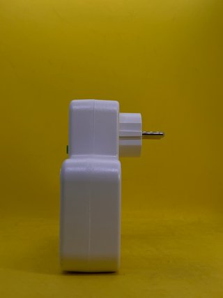 Regleta  de pared Múltiple USB y Luz