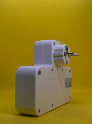 Regleta  de pared Múltiple USB y Luz
