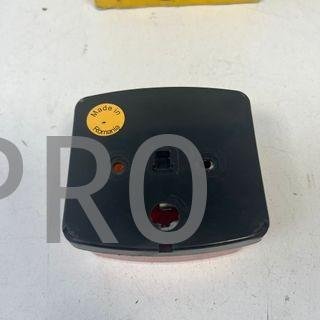 PILOTO TRASERO IZQUIERDO UNIVERSAL HELLA