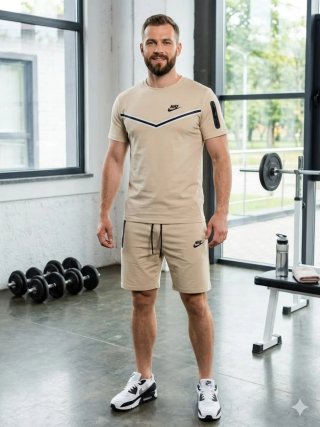 Conjunto Nike Tech Beige