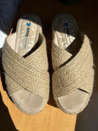 Alpargatas mustang beige de cuña