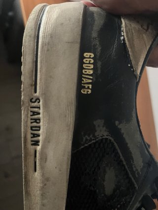 Golden Goose Stardan Negro/Dorado Talla 43