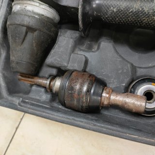 Martillo Rotatorio con Maletín