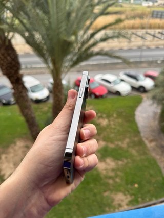 iPhone 13 Pro - 100% Batería