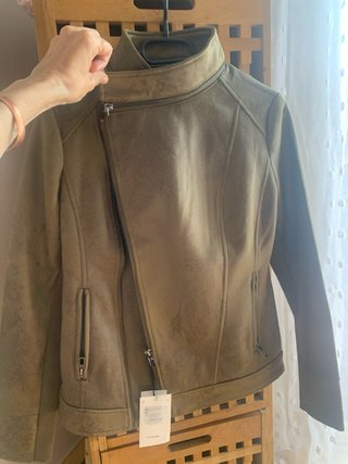 Chaqueta Desigual verde militar talla 36