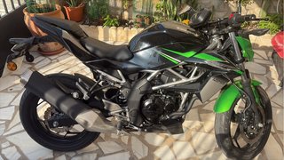 Kawasaki Z125 900km