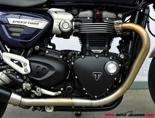TRIUMPH SPEED TWIN 1200