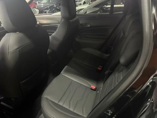 Jeep Avenger 2025 summit