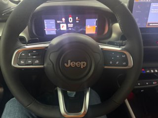 Jeep Avenger 2025 summit