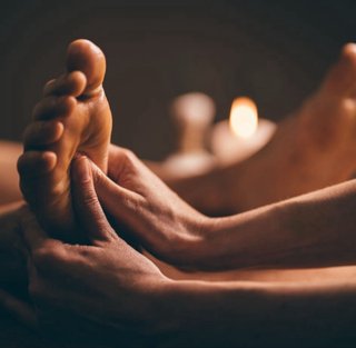 Masajes para pies cansados