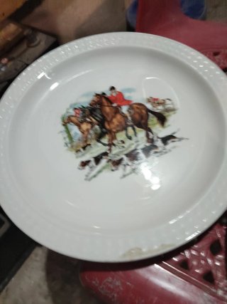 Juego de platos decorados