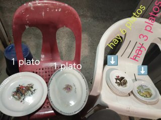 Juego de platos decorados