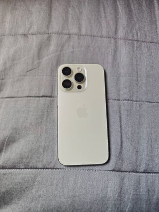 iPhone 15 Pro para piezas