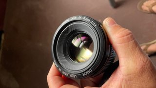 Canon 50mm EF f/1.4 Lente