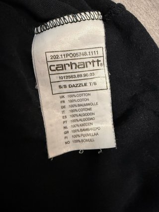 Camiseta Carhartt Negra