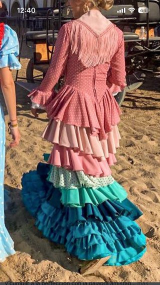 Traje Flamenca Rosa y Verde Agua