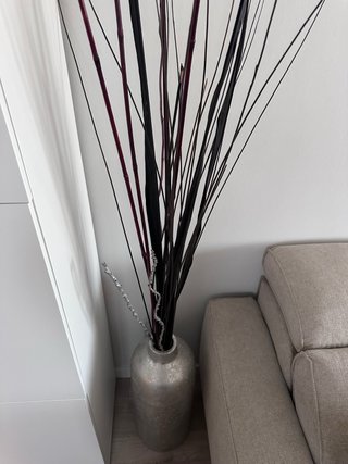 Jarrón Decorativo Metálico Alto