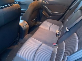 Mazda 3 2016