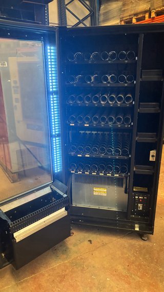 Máquina Vending Antivandálica OLE40