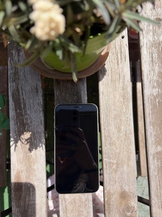 iPhone 11 Apple
