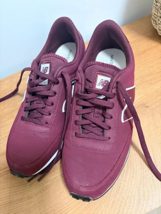Zapatillas New Balance 410 Granate/Blanco