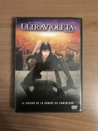 DVD Ultravioleta Milla Jovovich Español