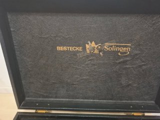 Cubertería Bestecke Solingen Oro y Plata