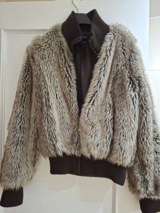 Chaqueta pelo marca Blanco, beige/marrón