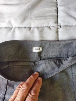 Pantalones y falda mujer lote 7€