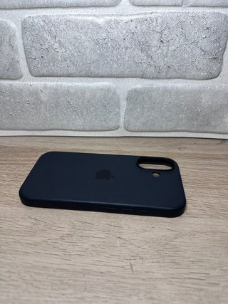 Funda iphone 16