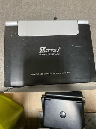 DVD Portátil Nevir NVR-J con USB