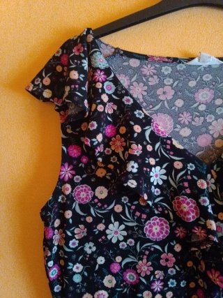 Vestido Springfield floral talla XL